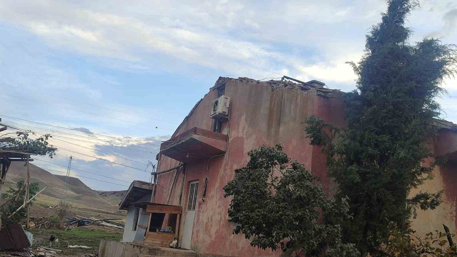 beypazarinda firtina catilari ucurdu 6 Np8mOMlt