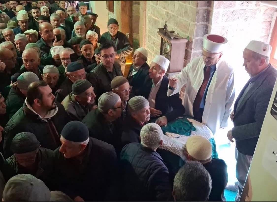 beypazarinda sakal i serif tarihi camide ziyarete acildi 2 m52ZhJ8W