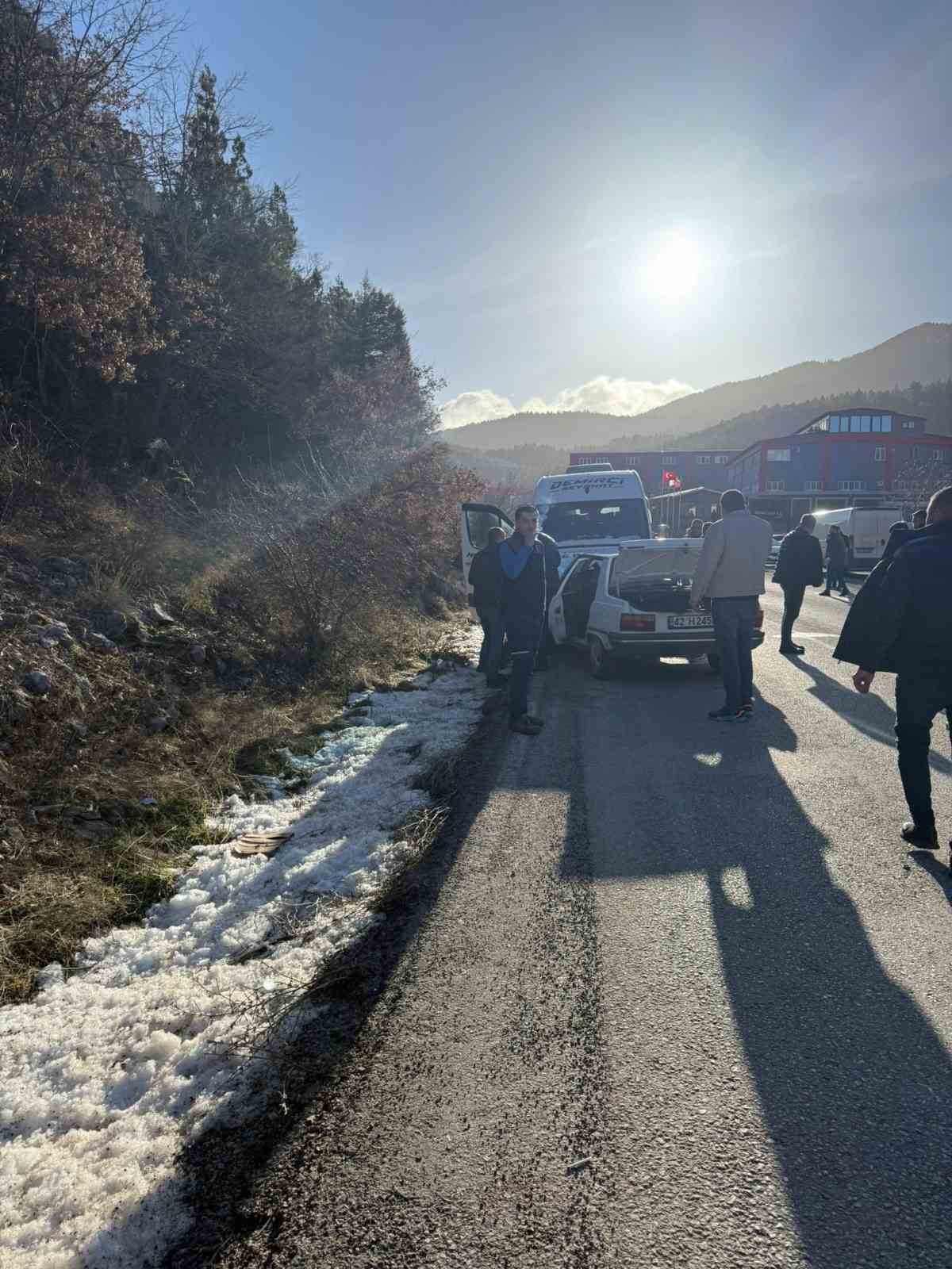 beysehirde bir anlik kontrol kaybi can aldi kaza ani kamerada 2 9rKF3lGW