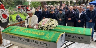 bicaklanarak-oldurulen-yasli-cift-son-yolculuklarina-ugurlandi-nqPPJhPO.jpg
