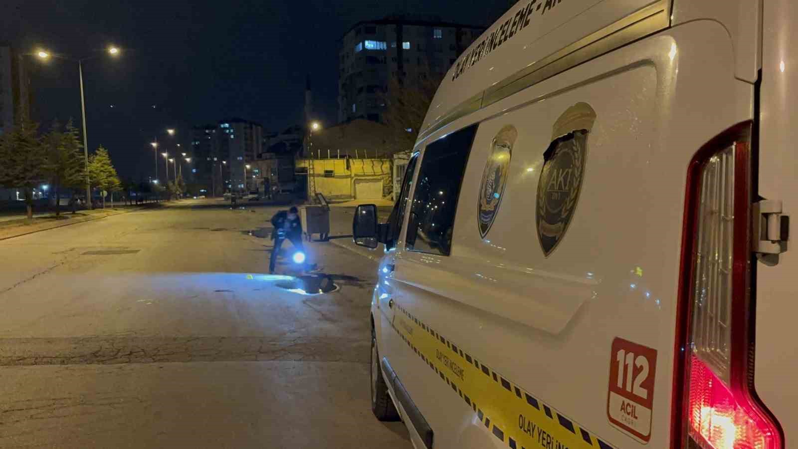 bicakli kavgada agabey kardes yaralandi 2 yarali 1