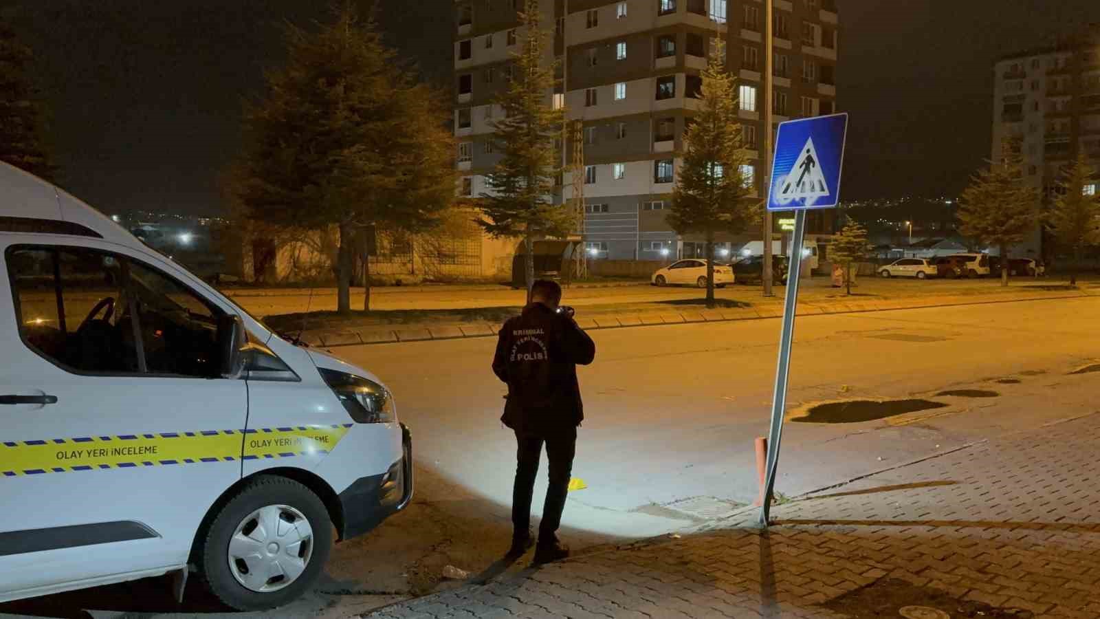 bicakli kavgada agabey kardes yaralandi 2 yarali 3 Ikved34m