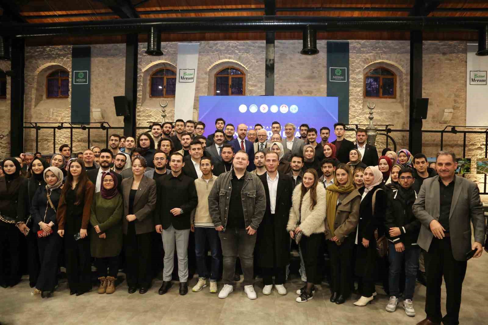 bilal erdogan konyada genclerle bulustu 2 vGPfbsCc