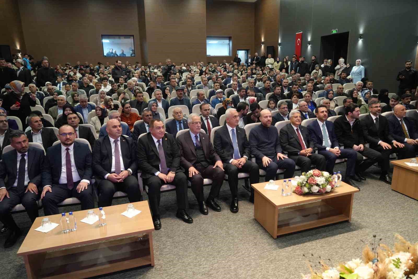 bilal erdogan musta stk temsilcileriyle bulustu 1 nSAIlZ2k