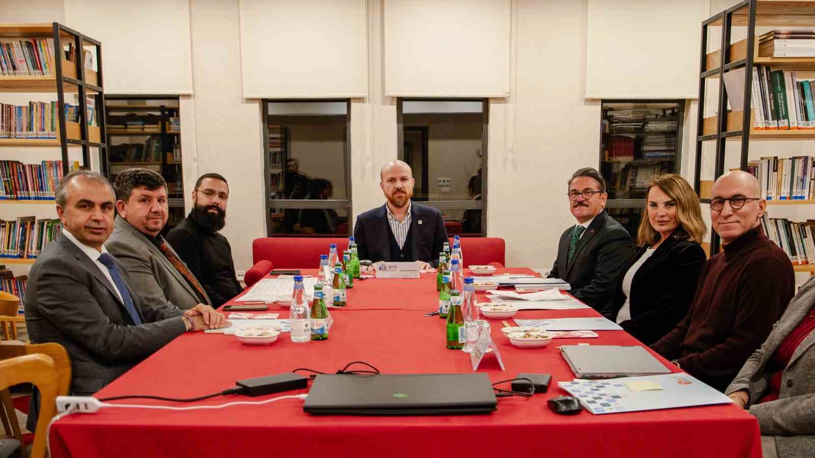 Bilal Erdoğan: "Türk müziği usulleriyle bestelenmiş çocuk şarkılarının sayısının artmasına hizmet etmek istiyoruz" 4 bilal erdogan turk muzigi usulleriyle bestelenmis cocuk sarkilarinin sayisinin artmasina hizmet etmek istiyoruz 0 9ZLpdYjF
