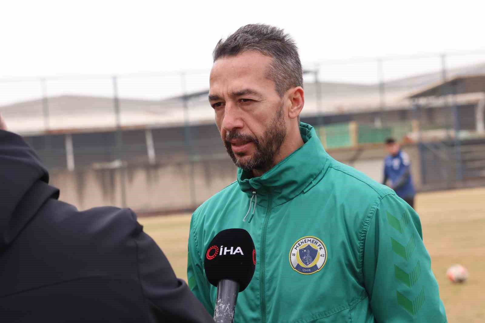bilal kisa sampiyonluk yarisinda galatasarayi onde goruyorum 0