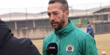 bilal-kisa-sampiyonluk-yarisinda-galatasarayi-onde-goruyorum-t981rC5U.jpg