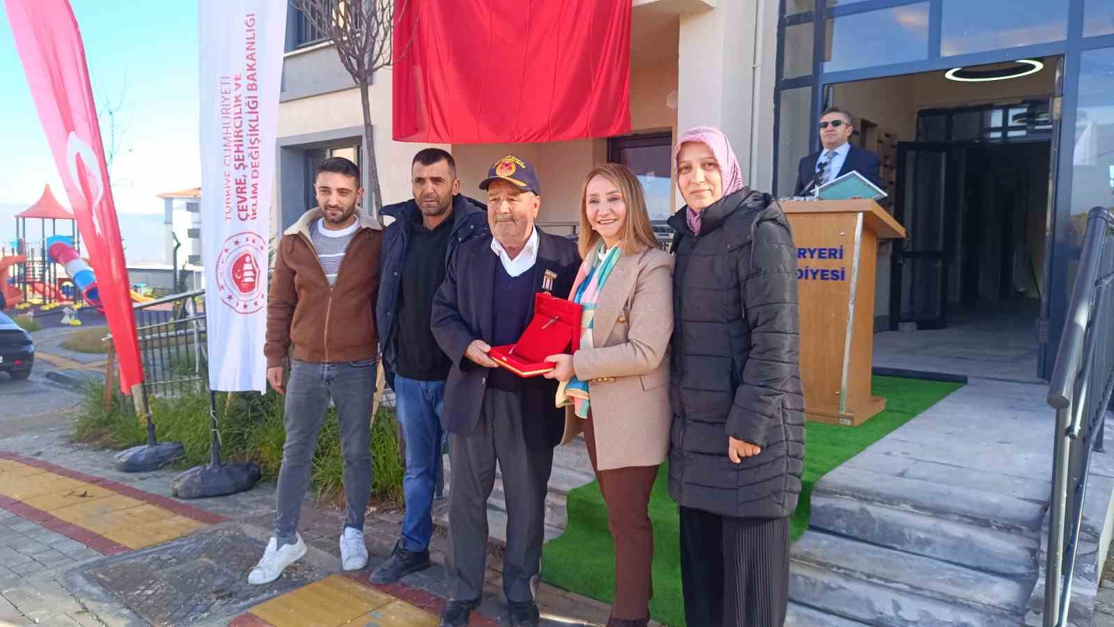 bilecikte 105 toki hak sahiplerine teslim edildi 0 YyD27UAw