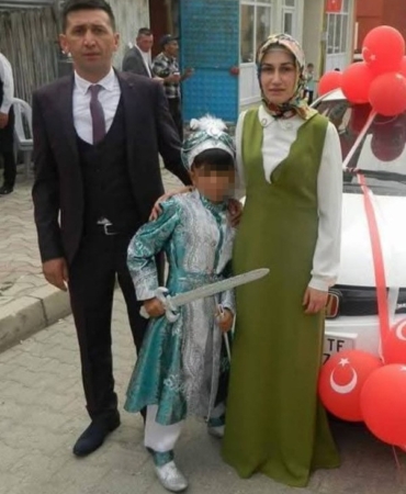 bilecikte-cani-es-once-karisini-sonra-kendini-vurdu-EZafVc52.jpg