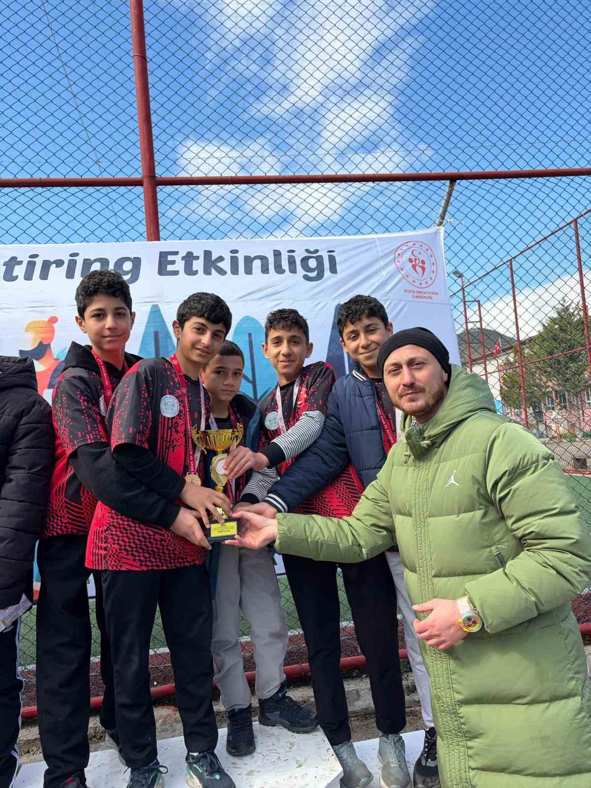 bilecikte ilk kez oryantiring heyecani yasandi 3 P4tuhf6D