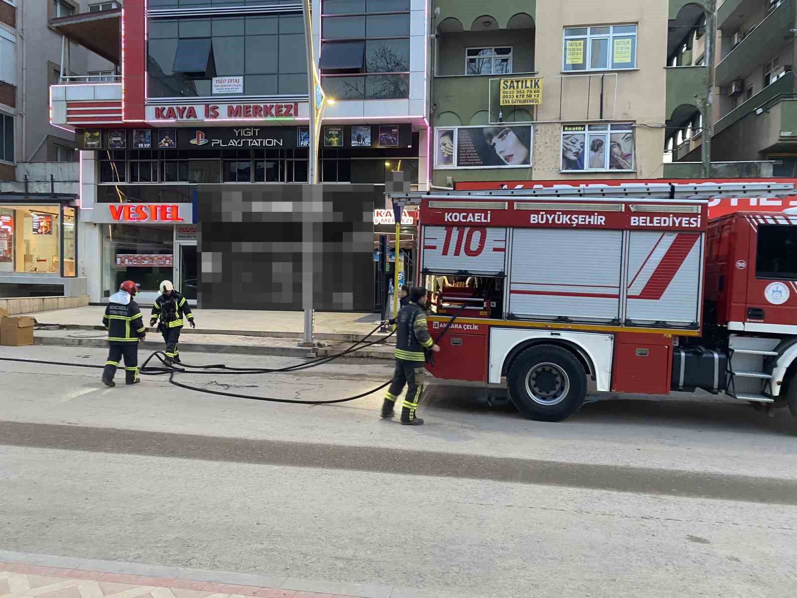 bilgisayar patladi ofiste yangin cikti 2