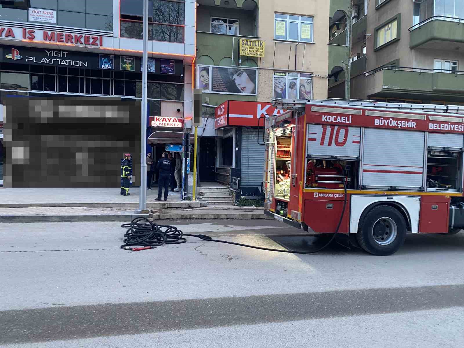 bilgisayar patladi ofiste yangin cikti 3 kCb1i61I