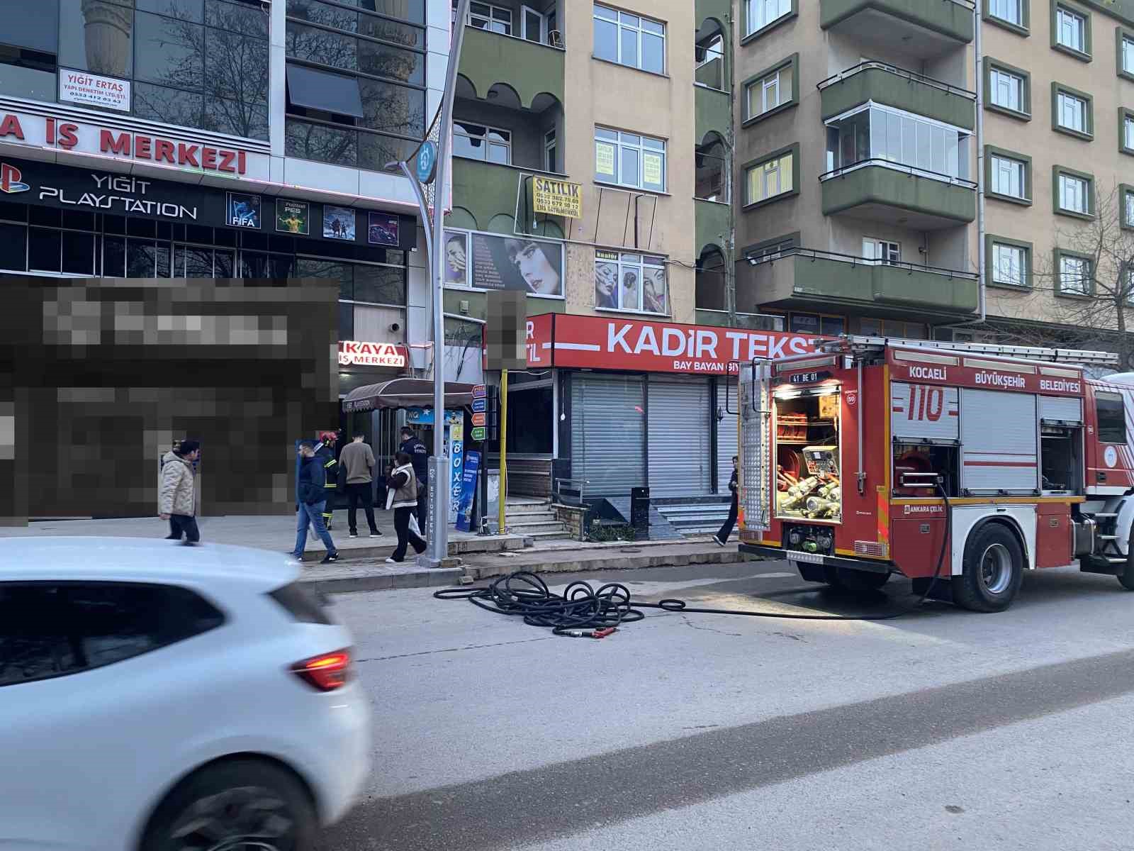 bilgisayar patladi ofiste yangin cikti 4 1Sn9pbwp