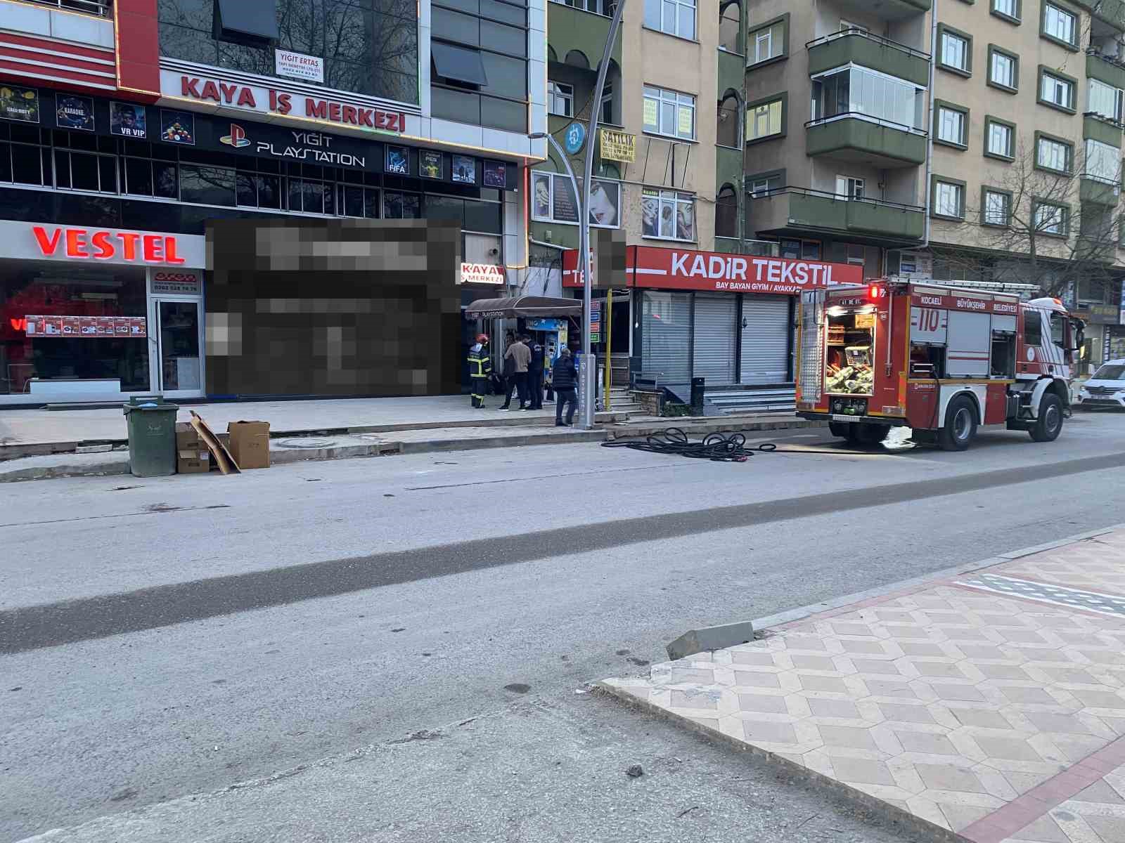 bilgisayar patladi ofiste yangin cikti 5 sVMAXhaw