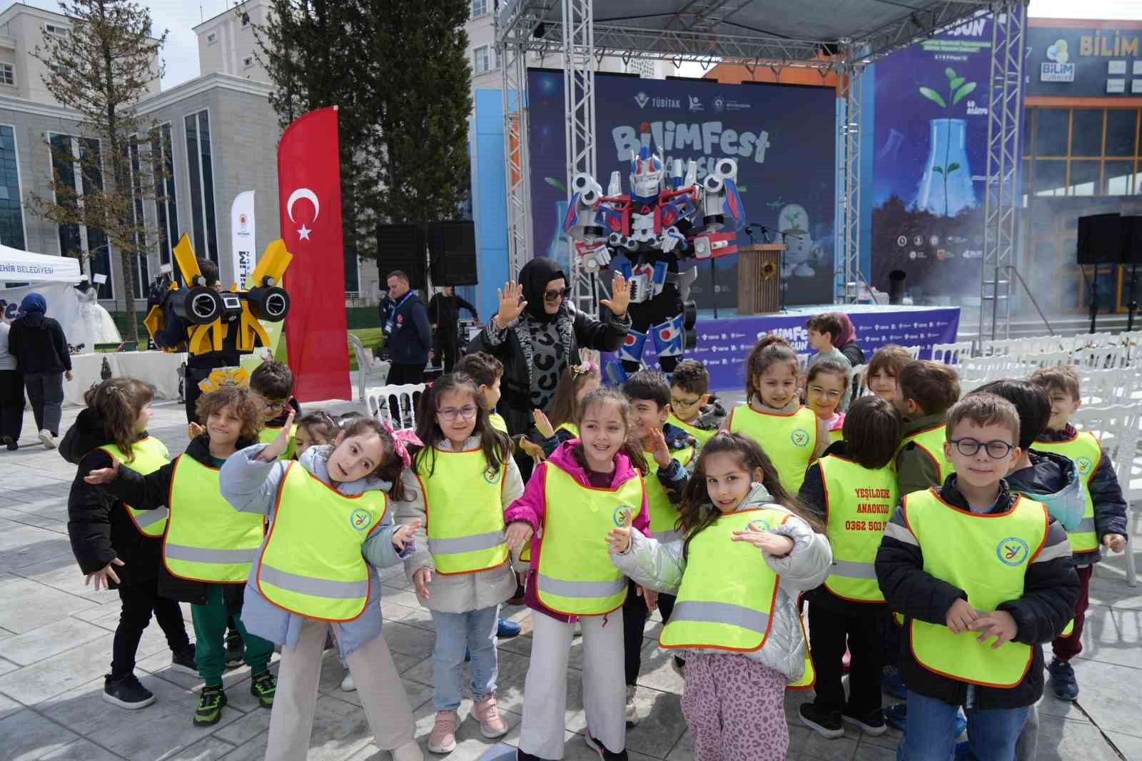 bilimfest samsuna gorkemli acilis 0 f7fHcKNG
