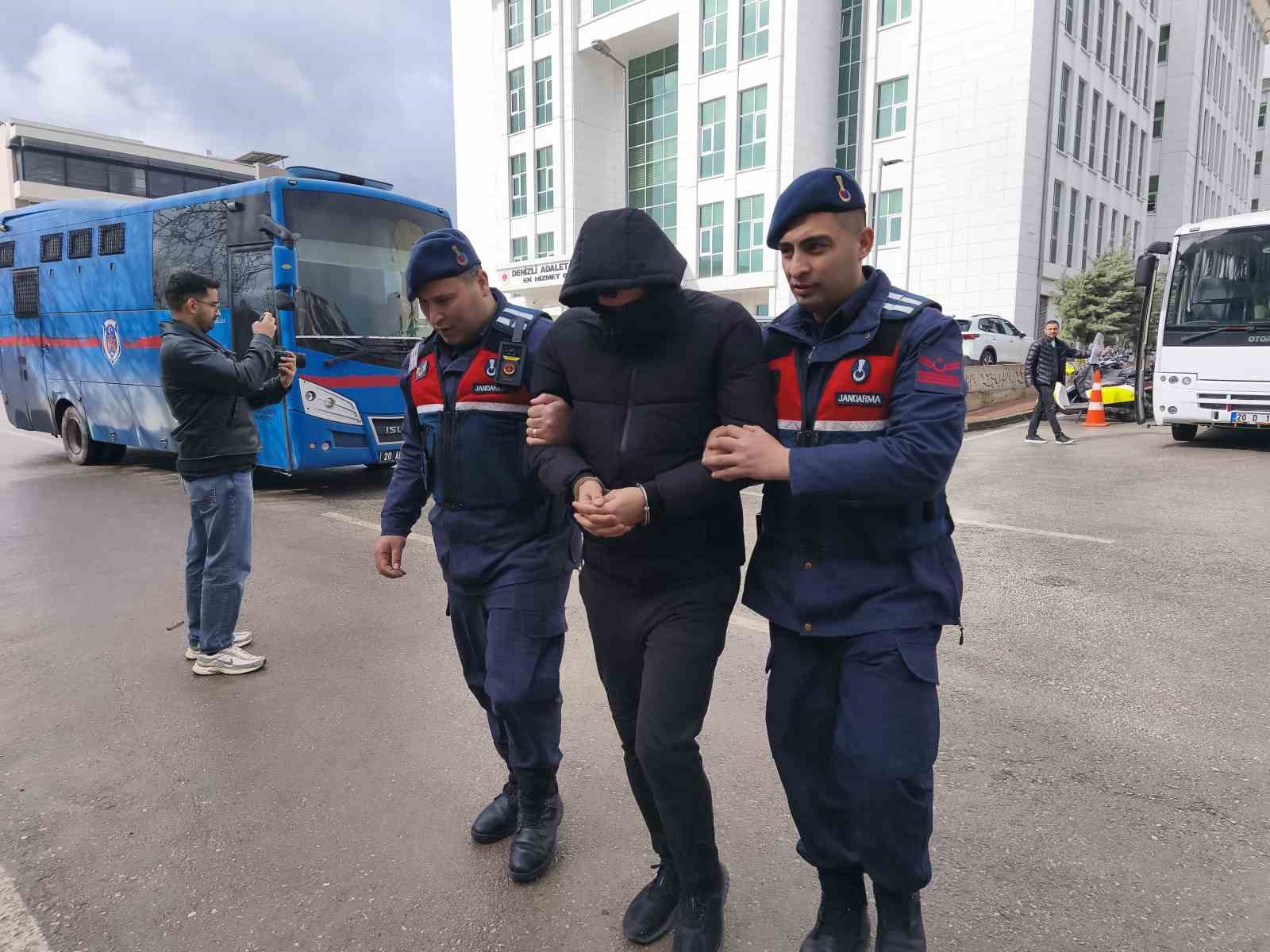 bilisim dolandiricilarina 9 ilde es zamanli operasyon 14 gozalti 10 L1ejnDNz