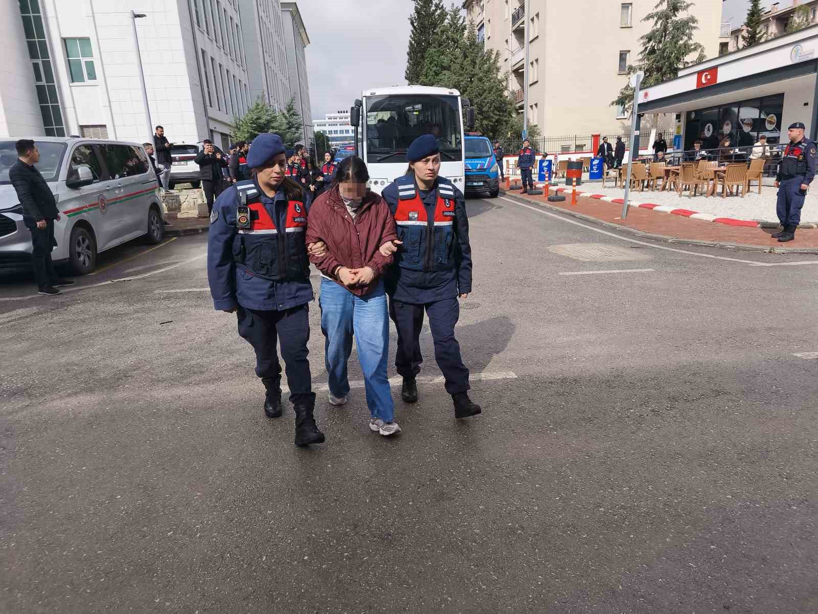 bilisim dolandiricilarina 9 ilde es zamanli operasyon 14 gozalti 12 H9vQDHWD