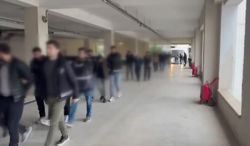 bin polisin katilimiyla bursa merkezli 4 ilde narkotik operasyonu 84 tutuklama 4 IfcyylGf