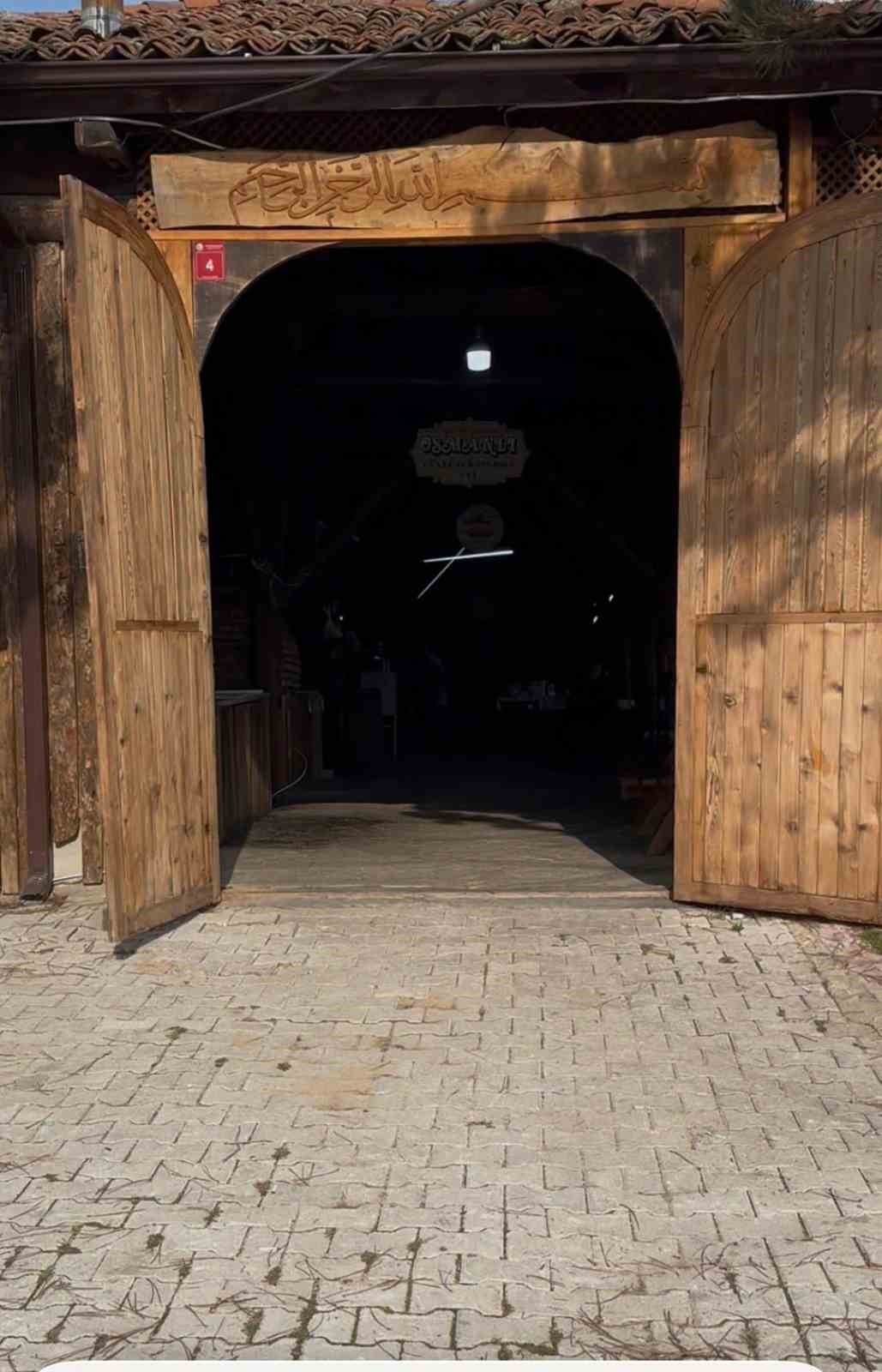 bin yillik yemek kulturunu 400 yillik hana tasidilar 5 9ht9n6FP