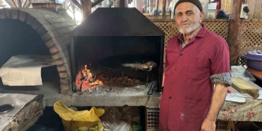 bin-yillik-yemek-kulturunu-400-yillik-hana-tasidilar-9icNSnBE.jpg