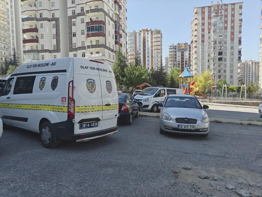 Bina görevlisini öldüren şahsa müebbet hapis cezası 4 bina gorevlisini olduren sahsa muebbet hapis cezasi 0 cIu7h3Rw