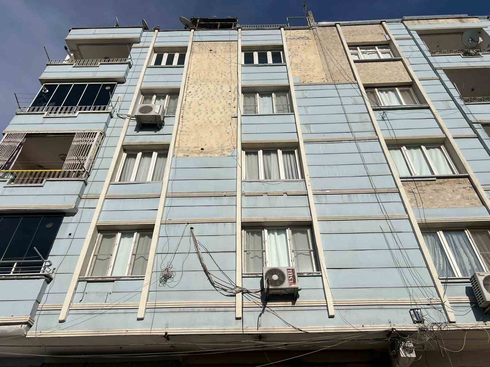 binadan dokulen parcalar hastanelik etti 0 sHLAnOrA
