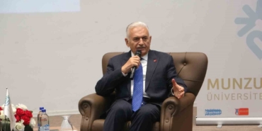 binali-yildirim-onumuzde-buyuk-bir-firsat-var-o-firsat-terorsuz-turkiye-AAzGqfPi.jpg