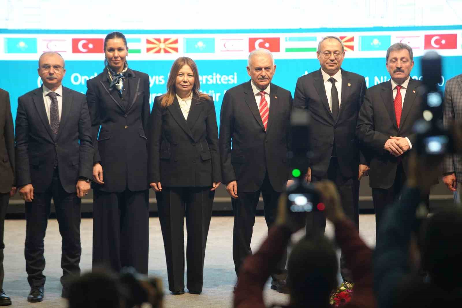 binali yildirim turk devletleri kendi disindaki ulkelerin refahini yukseltmeye calisiyor 6 raznGN3J