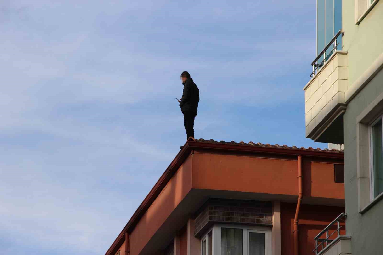 binanin catisinda intihara kalkisan sahsi il emniyet muduru ikna etti 2 9wZztRcK