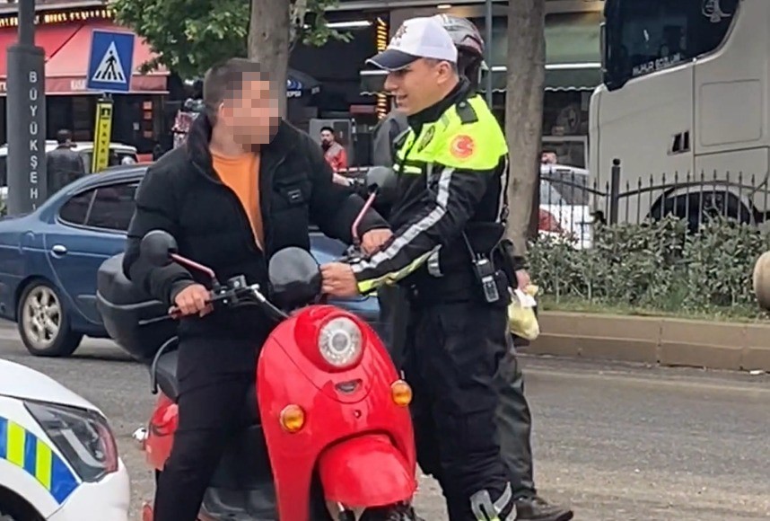 bindigi motosikletin iki kati ceza yedi 0 mLBcy6Xv