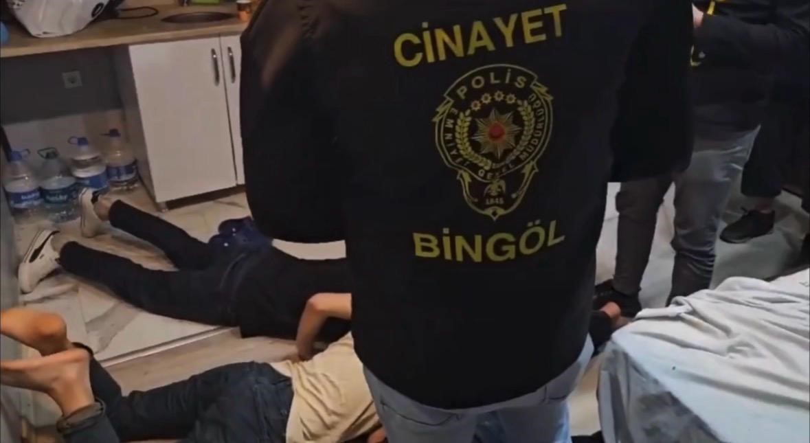 bingol merkezli dolandiricilik operasyonunda 6 supheli yakalandi 2 EaHje9a9
