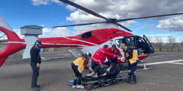 bingolde-helikopter-ambulans-diyaliz-hastasi-havalandi-gGvdnUTH.jpg
