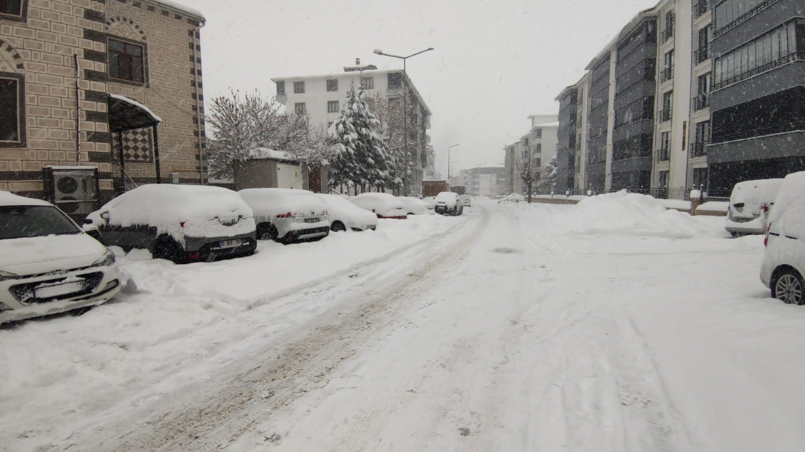 bingolde kar yagisi araliksiz devam ediyor 2 uZfNX94z