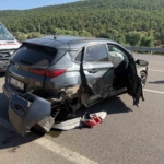 bingolde-otomobil-bariyerlere-carpti-2-yarali-R2AHhJag.jpg