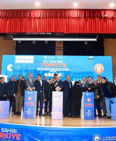 bingolde-toki-sosyal-konutlarin-kurasi-cekildi-ZWA5DSTd.jpg