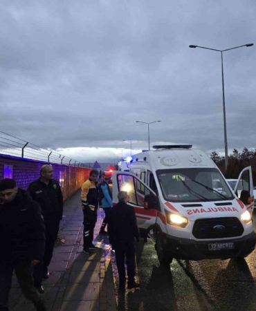 bingolde-trafik-kazasi-6-yarali-Gp6dGeTf.jpg