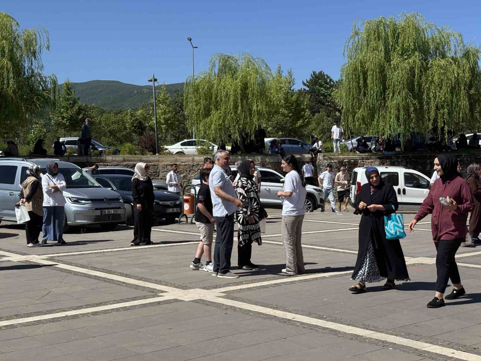 Bingöl’de YSK heyecanı 8 bingolde ysk heyecani 4 1ntZtb5n