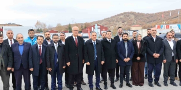 bingole-5-yeni-ambulans-ve-2-umke-araci-tahsis-edildi-jnO1MaG4.jpg