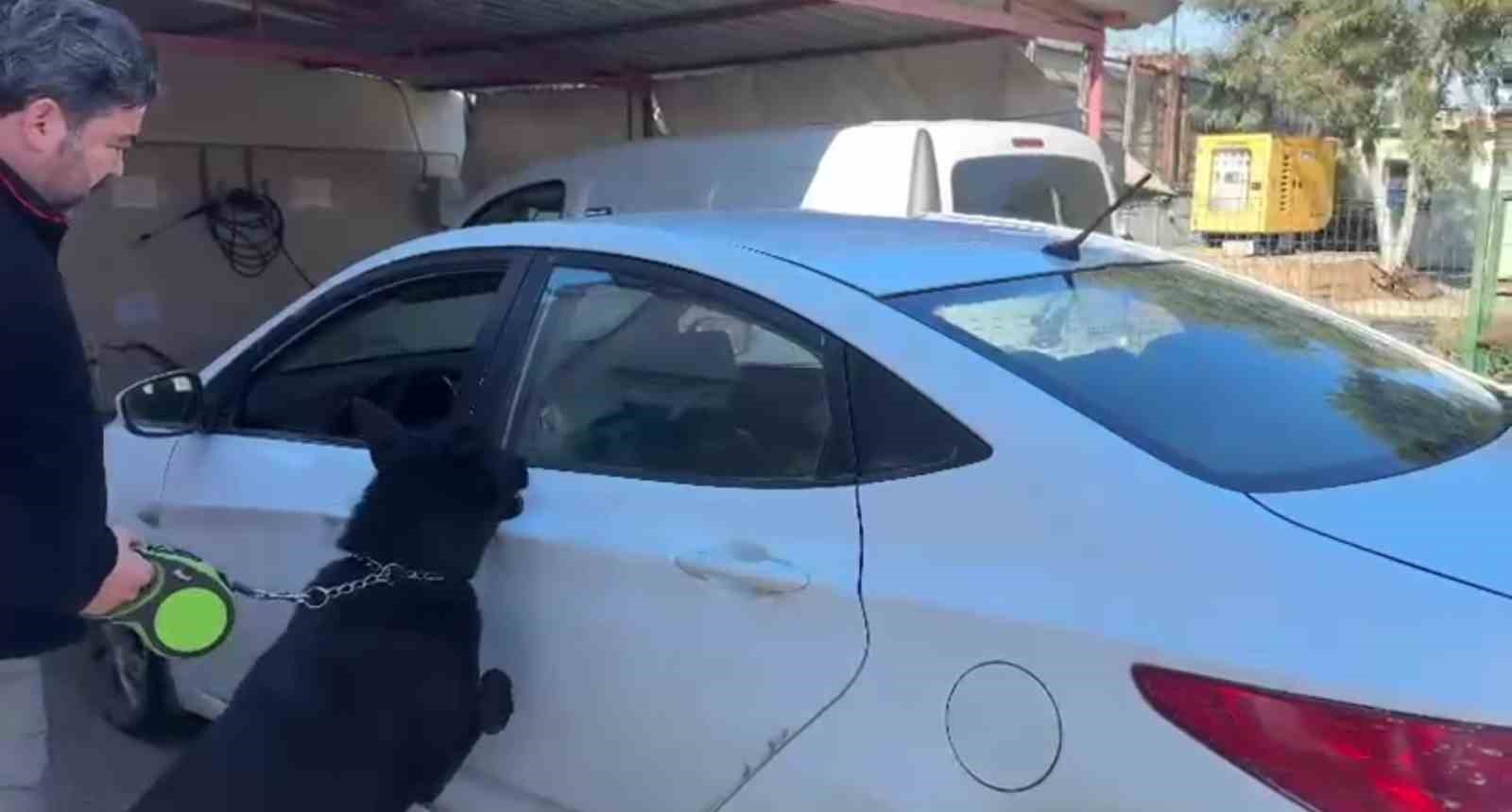 binlerce uyusturucu hapla yakalandi babam hastaydi savunmasi yapti 3 fLDsO8XK