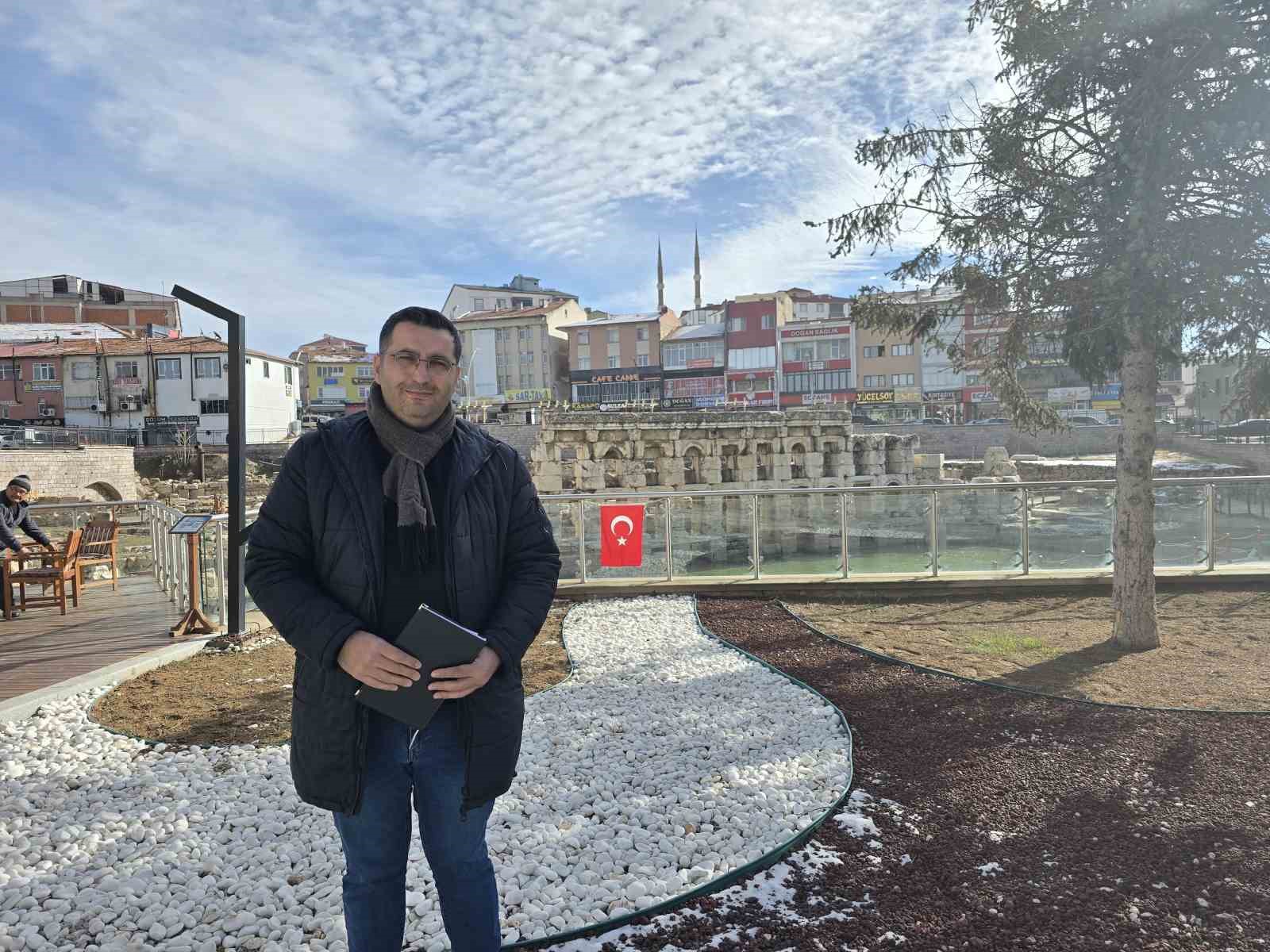 binlerce yillik roma hamami ziyaretcilerini agirlamaya devam ediyor 2 2anB69dC