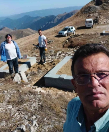 bir-asir-sonra-ayni-ruhla-sehitlik-icin-el-ele-verdiler-cy7QfUel.jpg