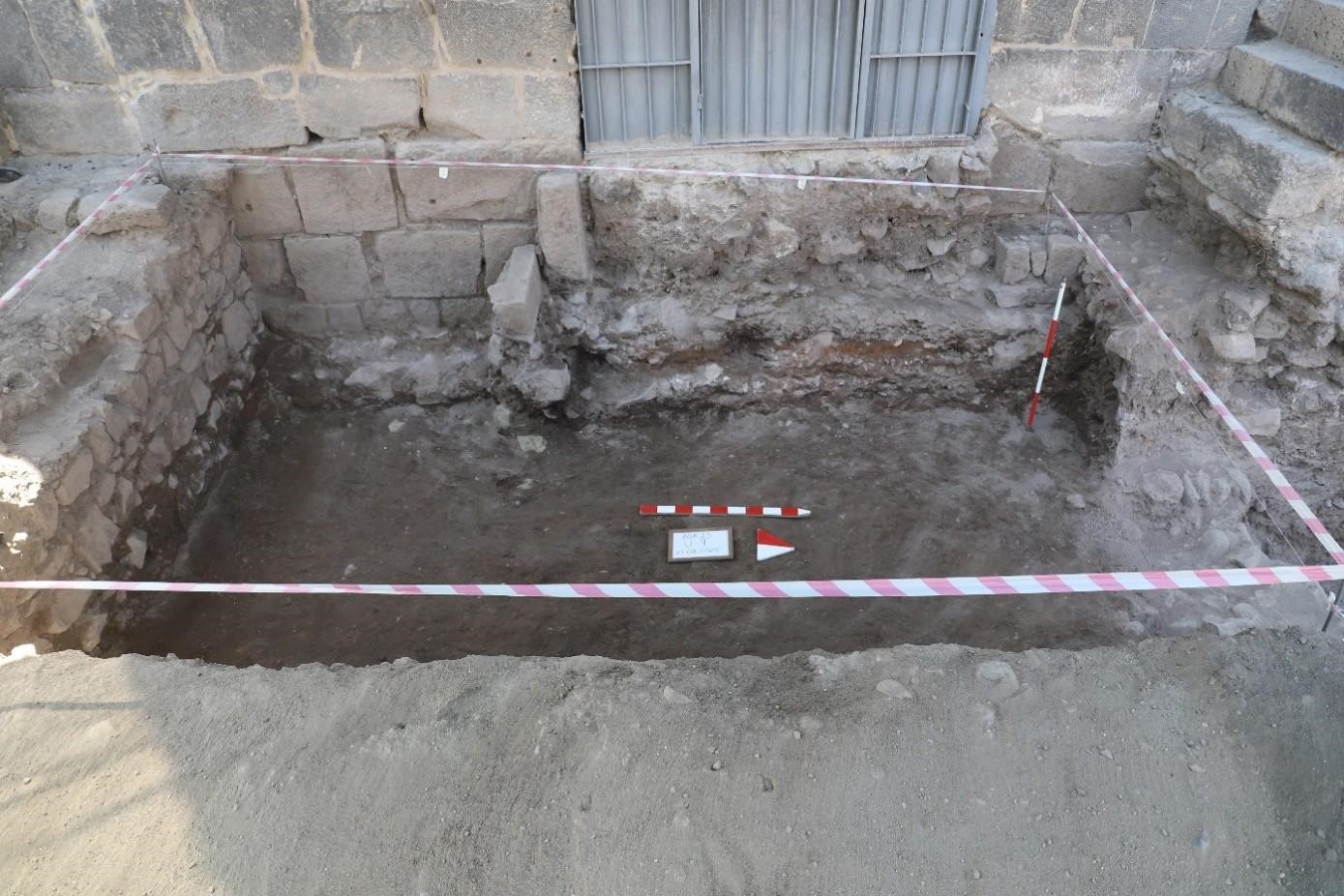 bir asirdir toprak altinda olan diyarbakir surlarinin 135 metresi gun yuzune cikartildi 2 Ki9bF5VO