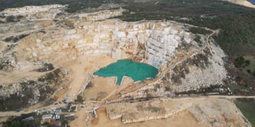 bir-koyu-ayaklandiran-karar-kaynak-suyu-icin-eylem-yaptilar-uf4uqZPf.jpg