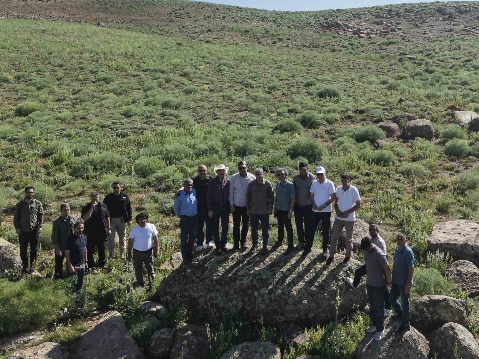 Bir zamanlar güvenlik nedeniyle kullanılamayan yaylalar, bugün hayvancılığın merkezi oldu 4 bir zamanlar guvenlik nedeniyle kullanilamayan yaylalar bugun hayvanciligin merkezi oldu 0 RZUwjXmz