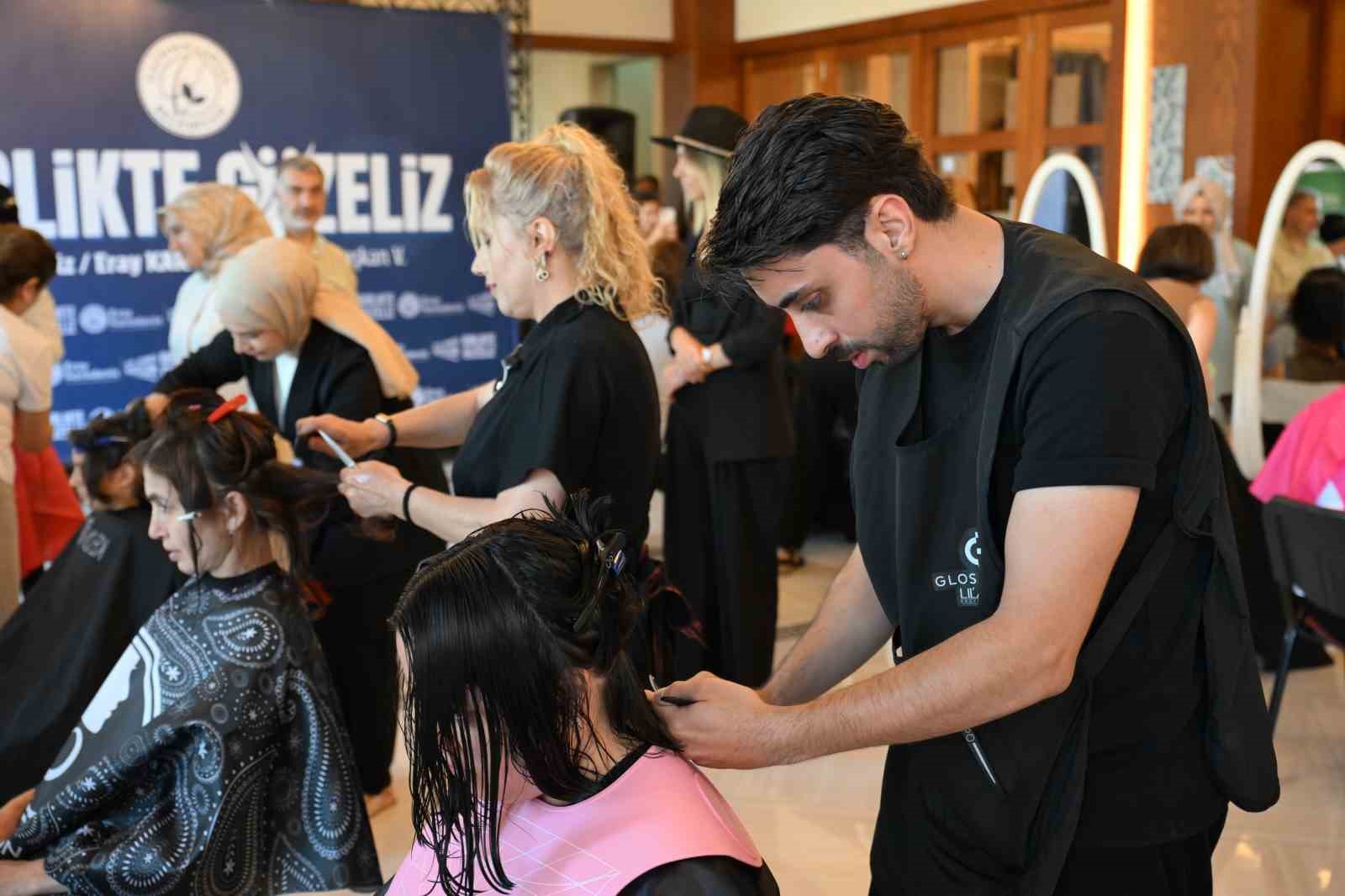 "Birlikte Güzeliz" Projesi kapsamında çocuklar gönüllü kuaförlerle bir araya geldi 5 birlikte guzeliz projesi kapsaminda cocuklar gonullu kuaforlerle bir araya geldi 1 QjnP3jha