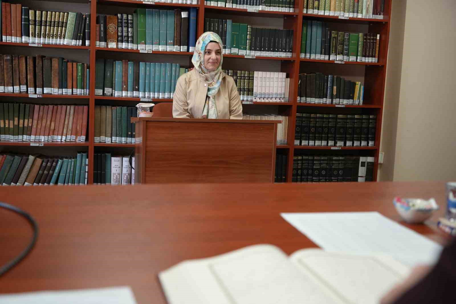 birlikte hafiz oldugu annesine gozyaslariyla tesekkur etti 1 NAfsjQWP