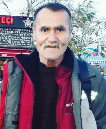 bisikleti-ile-yolun-karsisina-gecmekte-olan-yasli-adama-otomobil-carpti-1-olu-6AGIkncA.jpg