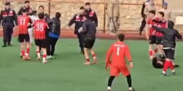 bitis-dudugu-ile-birlikte-yesil-saha-ringe-dondu-sa8ssSNQ.jpg
