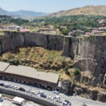 bitlis-kalesinde-kazilar-buyuk-olcude-tamamlandi-jR1IeFKf.jpg