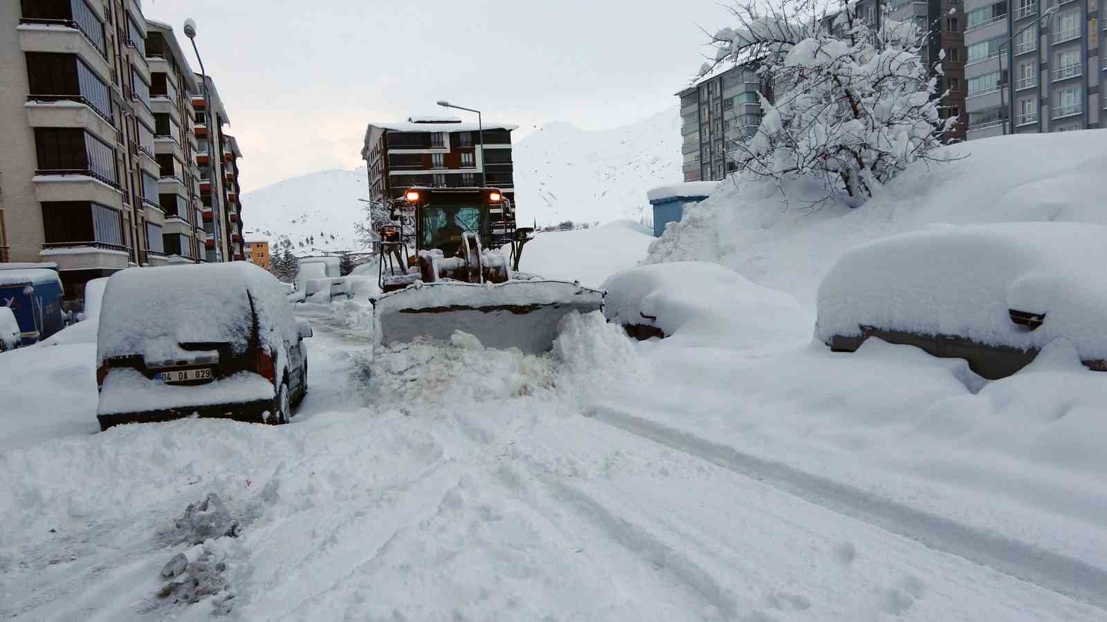 bitlis mart ayinda kara gomuldu 8 TrPTH8d7